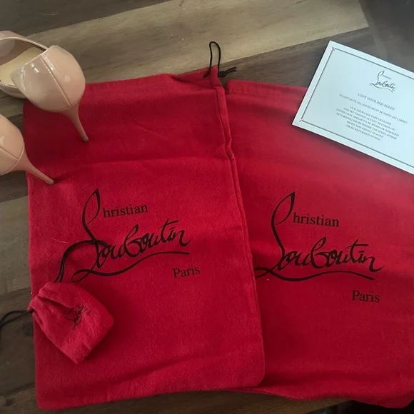 Christian Louboutin Demi You Patent (Sz 35, color Nude)